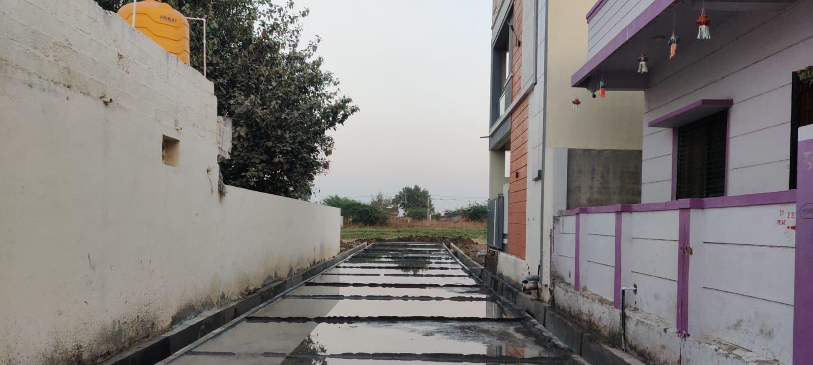 Straßenbaustelle als Symbolbild für Bauarbeiten und Sanierungen