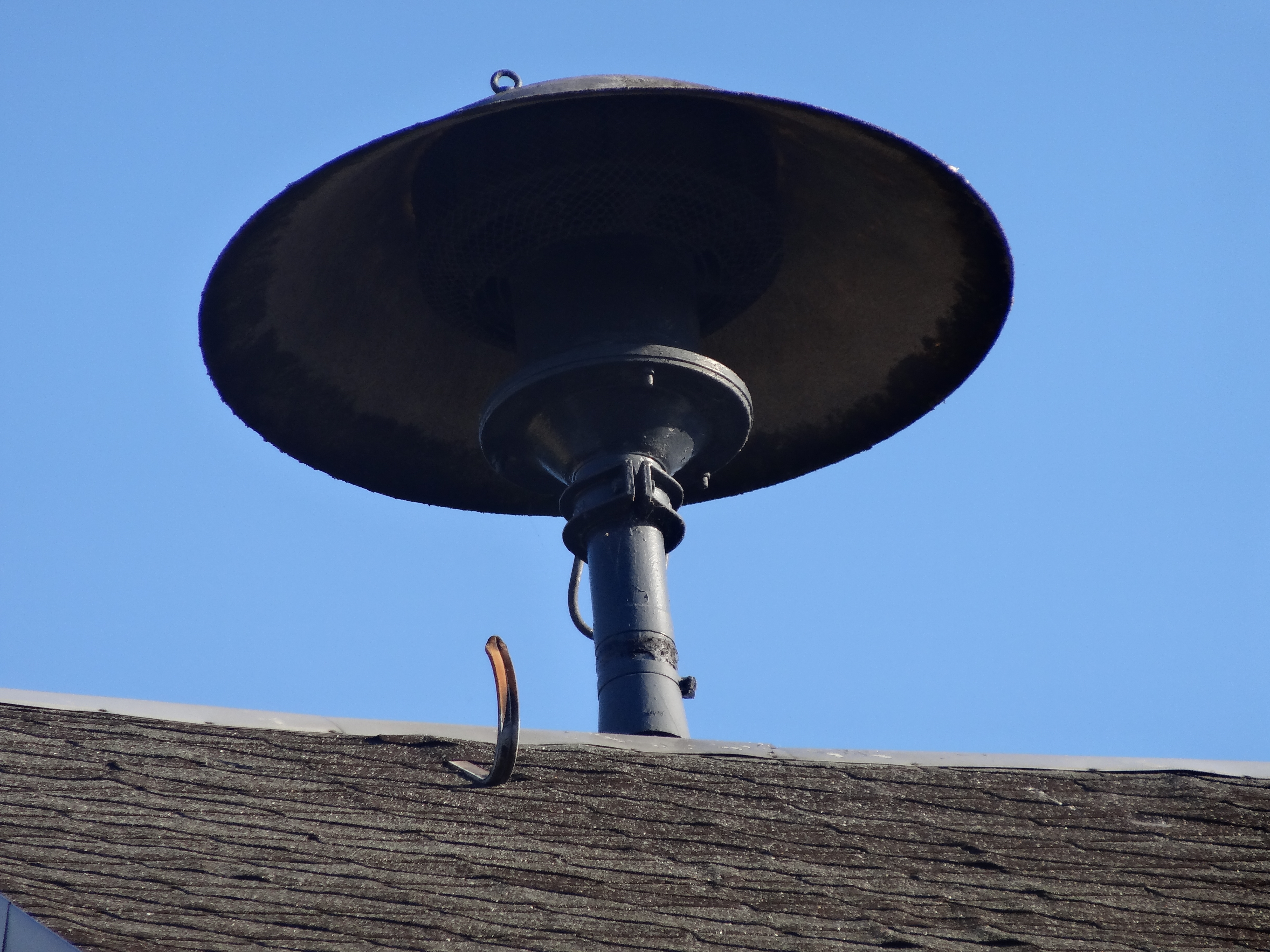 Warning siren in Utenbach, Apolda, Thuringia, Germany